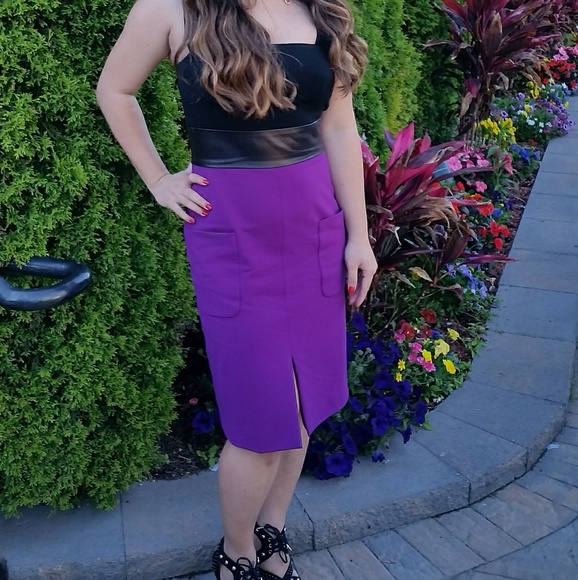 J Mendel bodycon dress with leather waist line - Picture 2 of 6